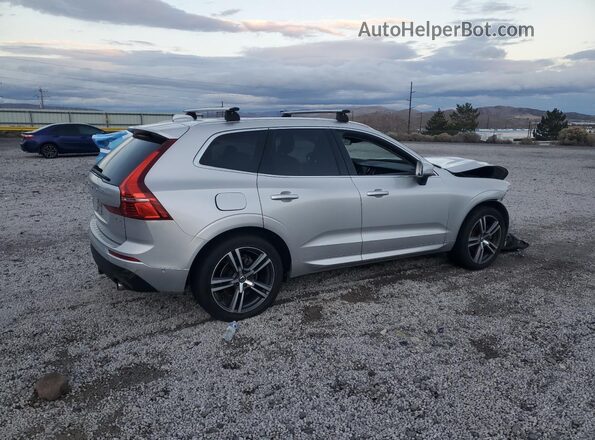 LYV102RK3JB097218 2018 VOLVO XC60 Silver 