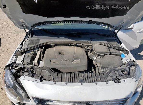 LYV402HM3JB174556 2018 VOLVO S60 Белый 