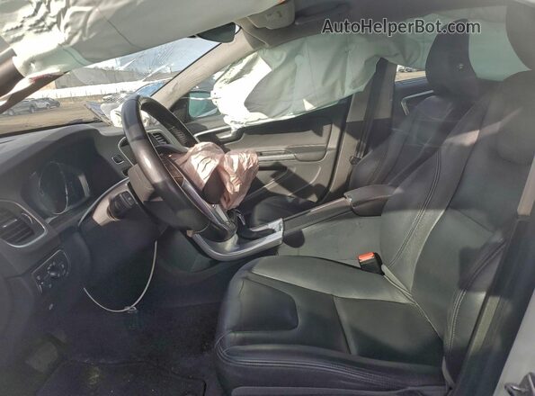 LYV402TK3JB168651 2018 VOLVO S60 White Սալոնի դիմացի տեսք