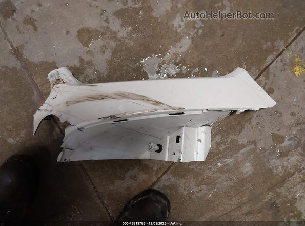 MAJ3P1TE9JC239476 2018 FORD ECOSPORT White 