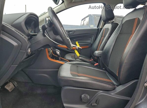 MAJ6P1CL6JC175022 2018 FORD ECOSPORT Gray Front interior view