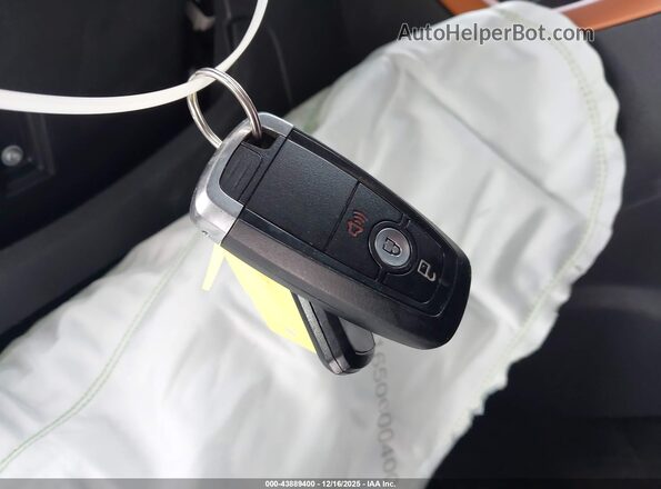 MAJ6P1CL9JC247184 2018 FORD ECOSPORT Black Առջևի վահանակի տեսք