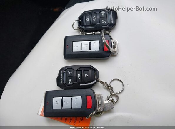 ML32FVFJ7PHF02140 2023 MITSUBISHI MIRAGE G4 Gray Vista del salpicadero