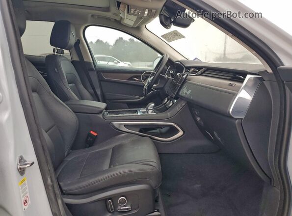 SADCJ2EU9MA667333 2021 JAGUAR F-PACE White Вид салону спереду