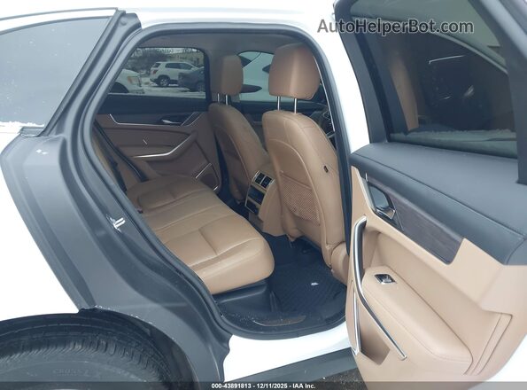 SADCJ2EX3PA712152 2023 JAGUAR F-PACE White Widok naklejki z numerem VIN