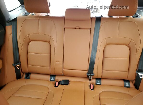 SADCT2EX6SA753829 2025 JAGUAR F-PACE White Հետևի նստատեղերի տեսք