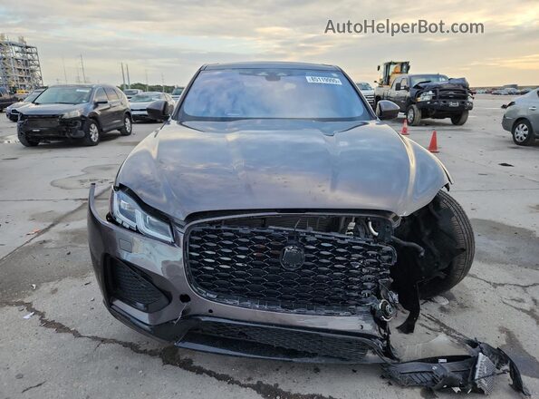 SADCT2FUXMA667723 2021 JAGUAR F-PACE Gray Front view