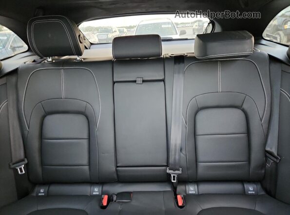 SADCT2FUXMA667723 2021 JAGUAR F-PACE Gray Rear seats view