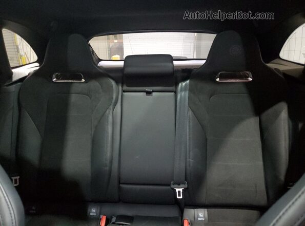 SADCZ2EE1NA693069 2022 JAGUAR F-PACE Red Հետևի նստատեղերի տեսք