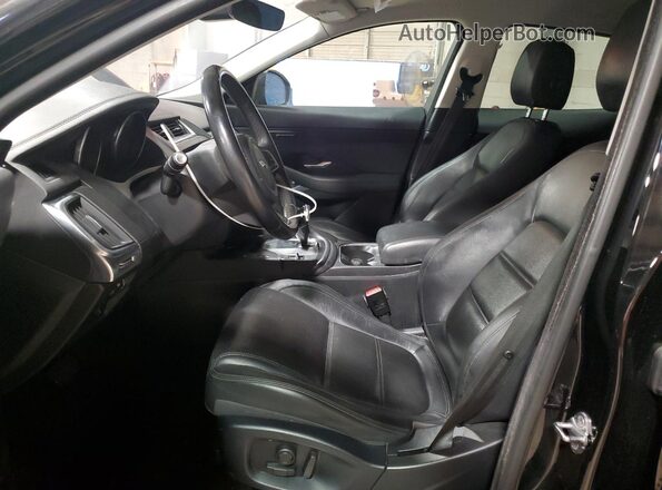 SADFJ2FX5K1Z41856 2019 JAGUAR E-PACE Black Front interior view