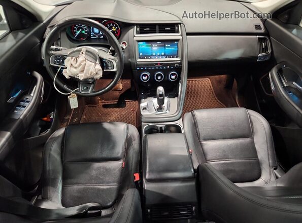 SADFJ2FX6K1Z38920 2019 JAGUAR E-PACE Серебряный Вид панели приборов