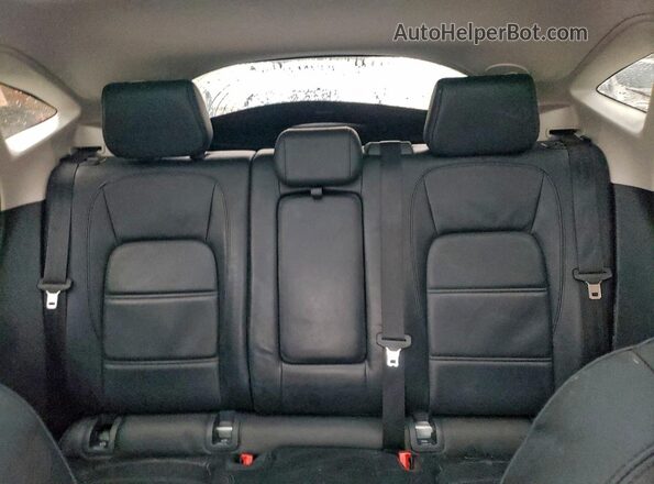SADFP2FX1L1013106 2020 JAGUAR E-PACE Белый Вид задних сидений