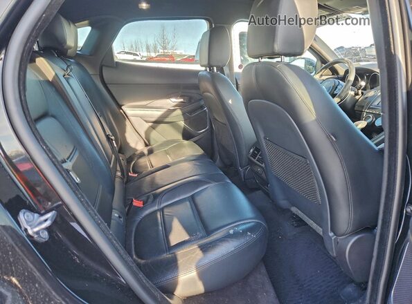 SADFP2FX4J1Z11177 2018 JAGUAR E-PACE Black Вид задньої частини салону