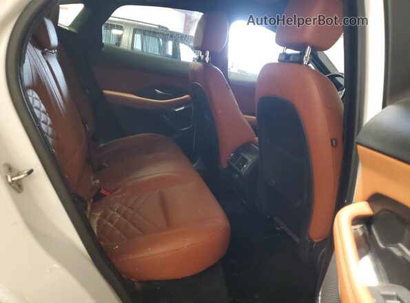 SADFP2FX4J1Z16489 2018 JAGUAR E-PACE White Vista interior trasera