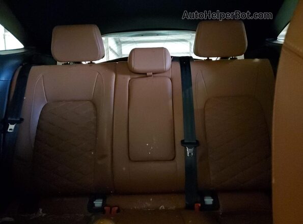 SADFP2FX4J1Z16489 2018 JAGUAR E-PACE White Vista de los asientos traseros