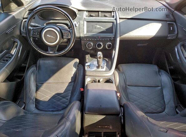 SADFP2FX4J1Z26570 2018 JAGUAR E-PACE Red Widok deski rozdzielczej