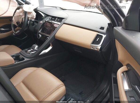 SADFP2FX7N1028888 2022 JAGUAR E-PACE Серый Вид салона спереди
