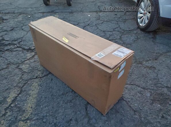 SADFP2FXXK1Z37249 2019 JAGUAR E-PACE Белый Вид подкапотного пространства