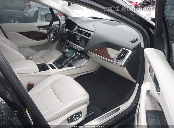SADHD2S13K1F61550 2019 JAGUAR I-PACE Черный Вид салона спереди