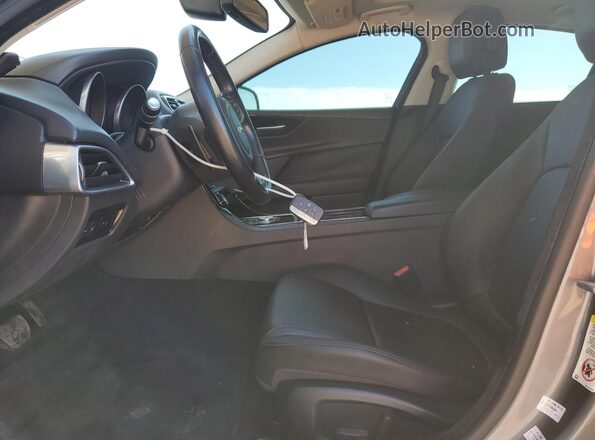 SAJAD4FX0JCP21232 2018 JAGUAR XF Серый 