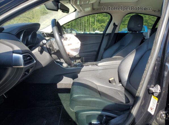SAJAD4FX6KCP48906 2019 JAGUAR XF Black Вид салону спереду