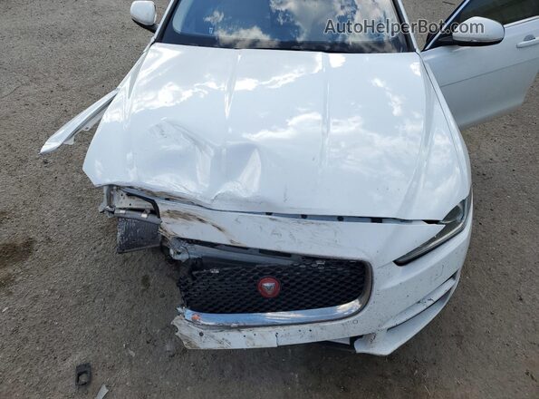 SAJAE4FXXKCP49411 2019 JAGUAR XF White Вид задньої частини салону