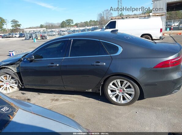 SAJBE4FX4NCY90774 2022 JAGUAR XF Gray უკანა სალონის ხედი