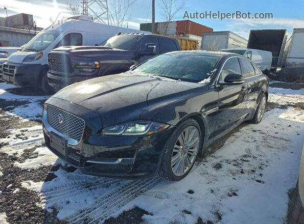 SAJXJ1GD4H8W12629 2017 JAGUAR XJ Black Rear right