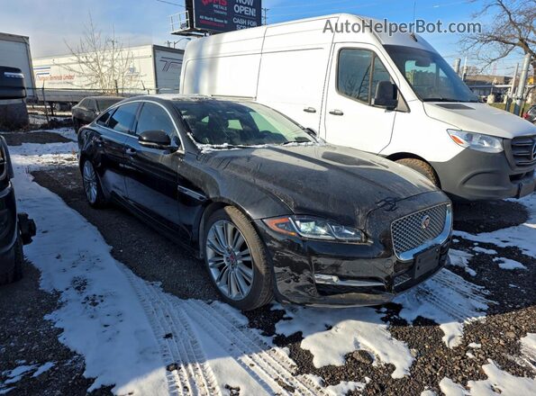 SAJXJ1GD4H8W12629 2017 JAGUAR XJ Black Rear left