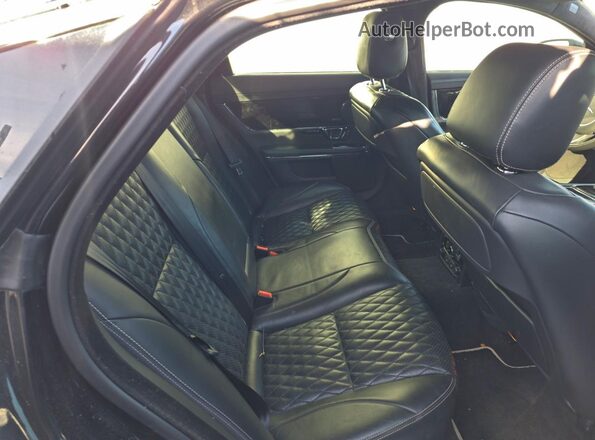 SAJXJ1GD4H8W12629 2017 JAGUAR XJ Black Front interior view