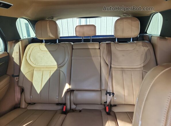 SAL1P9EU2PA135994 2023 LAND ROVER RANGE Black Rear seats view
