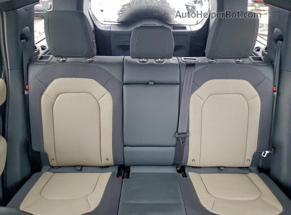SALE27EU5P2111462 2023 LAND ROVER DEFENDER Gray უკანა სავარძლების ხედი