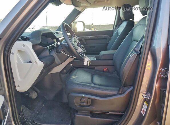 SALEJ7EX7R2262089 2024 LAND ROVER DEFENDER Gray წინა სალონის ხედი