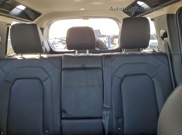 SALEJ7EX7R2262089 2024 LAND ROVER DEFENDER Gray უკანა სავარძლების ხედი