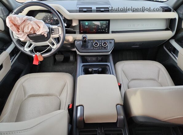 SALEJ7EX7R2340726 2024 LAND ROVER DEFENDER Коричневый Вид панели приборов