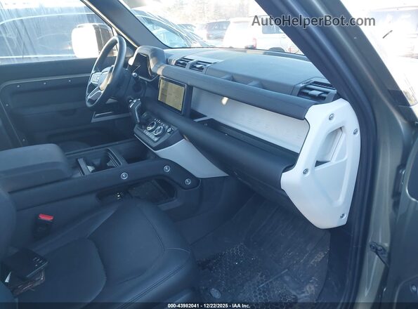 SALEJEEX7R2325776 2024 LAND ROVER DEFENDER Green Вид салону спереду