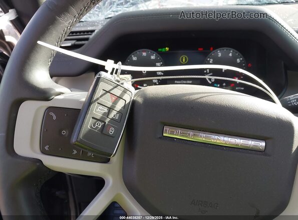 SALEJFFU5R2338455 2024 LAND ROVER DEFENDER Black Vista del salpicadero