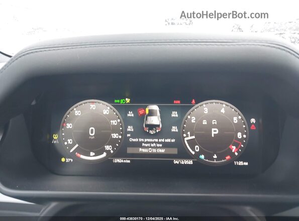 SALEPEFE0R2268476 2024 LAND ROVER DEFENDER Синий Вид задних сидений