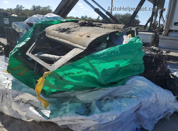SALEW6EE2S2460384 2025 LAND ROVER DEFENDER Burn Front right