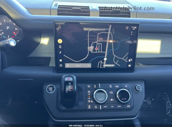 SALEW7RU6N2097910 2022 LAND ROVER DEFENDER Silver Widok z przodu