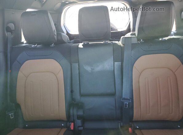 SALEXFEU3R2347901 2024 LAND ROVER DEFENDER Black Հետևի նստատեղերի տեսք