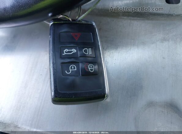 SALGS5RE5JA393311 2018 LAND ROVER RANGE ROVER Silver Dashboard view
