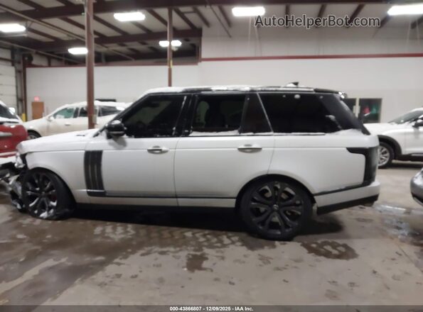 SALGW2FE8HA335453 2017 LAND ROVER RANGE ROVER White Widok wnętrza 360 stopni