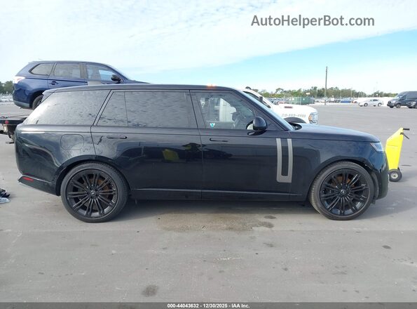 SALKPBFU4RA097844 2024 LAND ROVER RANGE ROVER Black Rear interior view