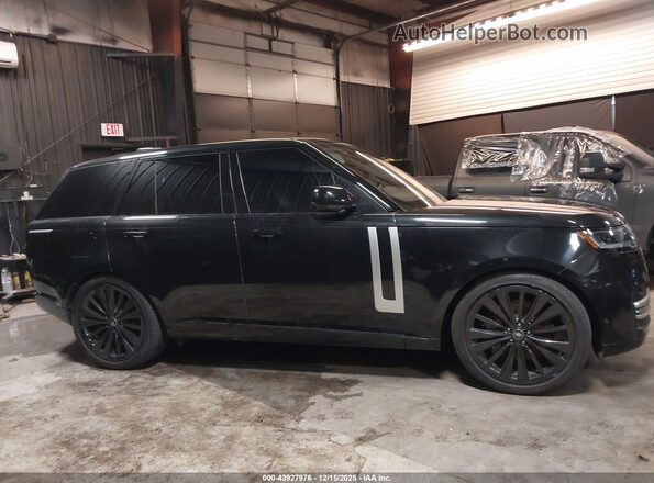 SALKV9E7XPA035744 2023 LAND ROVER RANGE ROVER Черный Вид задней части салона
