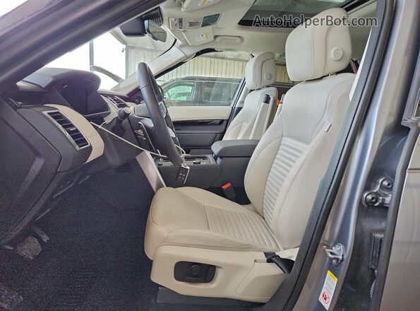 SALRJ2FX8S2504042 2025 LAND ROVER DISCOVERY Gray Widok wnętrza z przodu