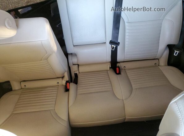 SALRJ2RX2M2451918 2021 LAND ROVER DISCOVERY Gray Widok tylnych siedzeń