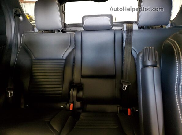 SALRL2FX7S2504060 2025 LAND ROVER DISCOVERY Black Widok tylnych siedzeń