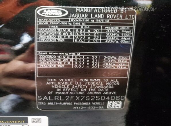 SALRL2FX7S2504060 2025 LAND ROVER DISCOVERY Black Widok naklejki z numerem VIN