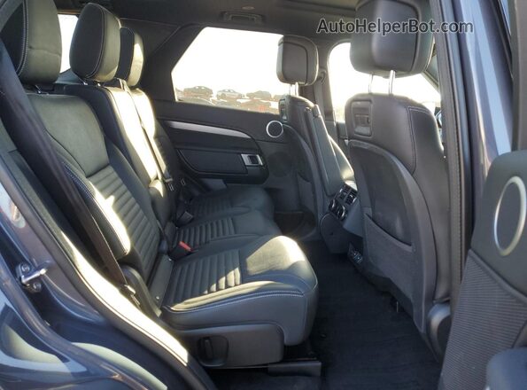 SALRL4EU4R2489739 2024 LAND ROVER DISCOVERY Gray Widok wnętrza z tyłu